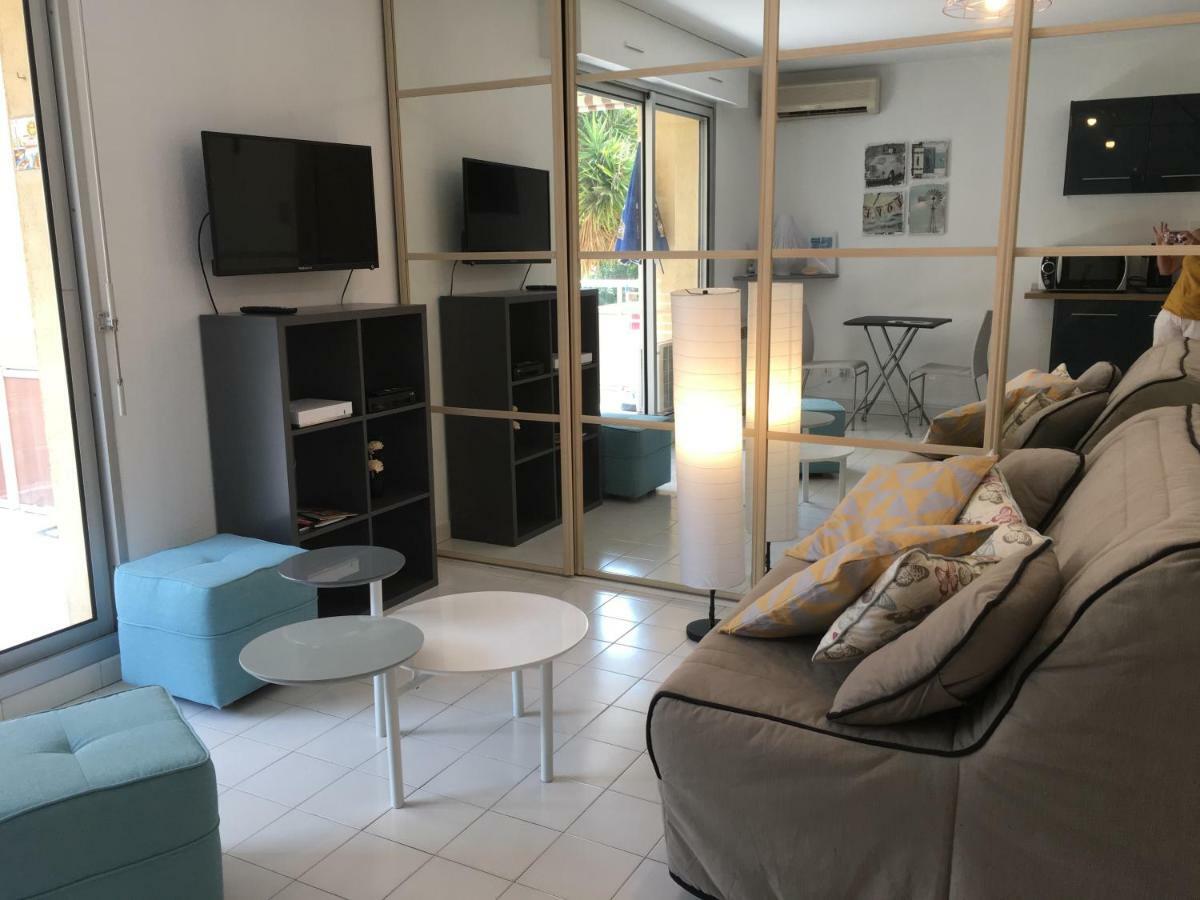 Bandol Port & Plage Apartment Luaran gambar